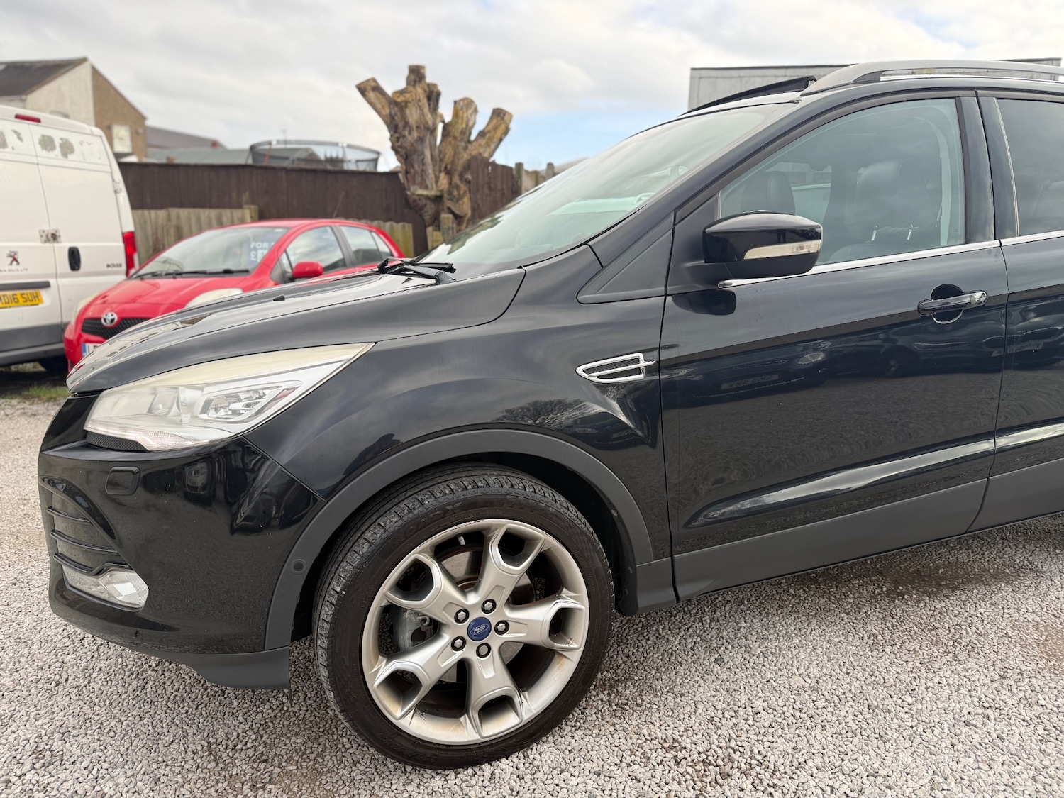 Used Ford Kuga 2014 for sale - 77665377: Photo 36
