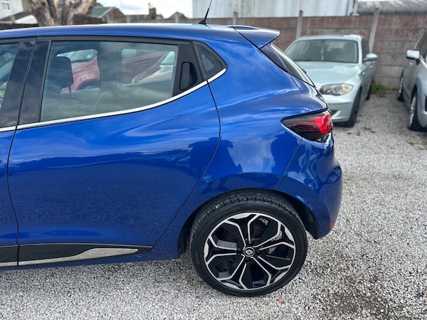 Used Renault Clio 2017 for sale - 75462059: Photo 35