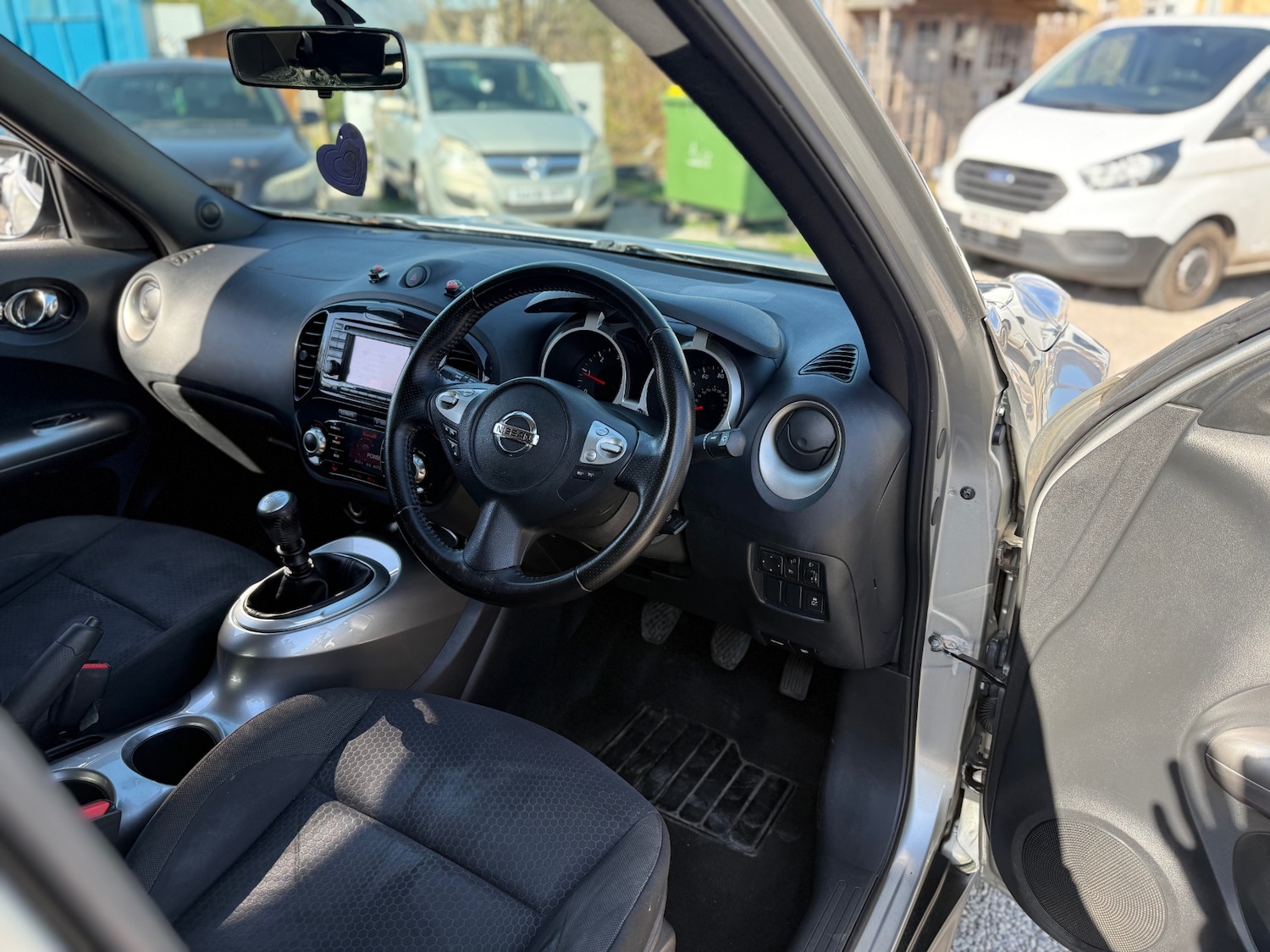 Used Nissan Juke 2011 for sale - 78168165: Photo 15