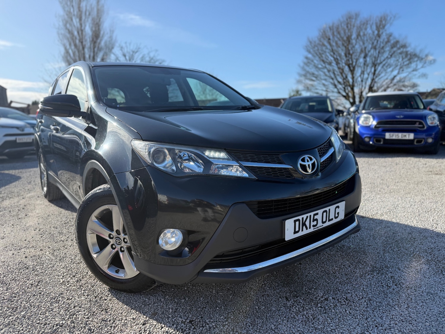 Used Toyota RAV4 2015 for sale - 77731151: Photo 2