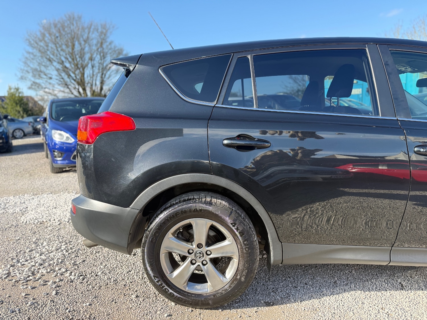 Used Toyota RAV4 2015 for sale - 77731151: Photo 25