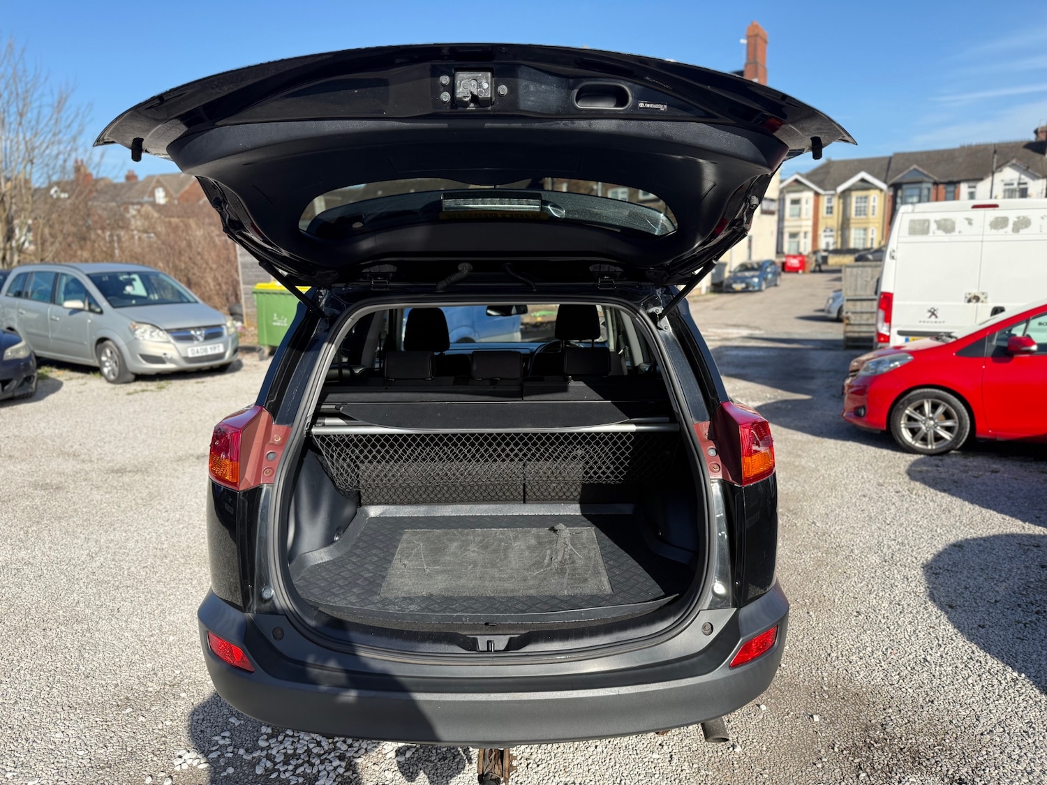 Used Toyota RAV4 2015 for sale - 77731151: Photo 39