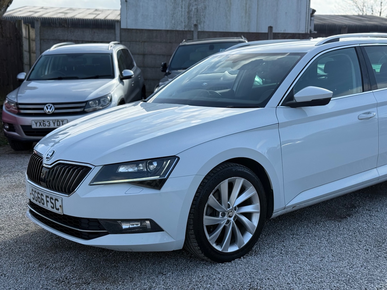 Used Skoda Superb 2016 for sale - 77669475: Photo 43
