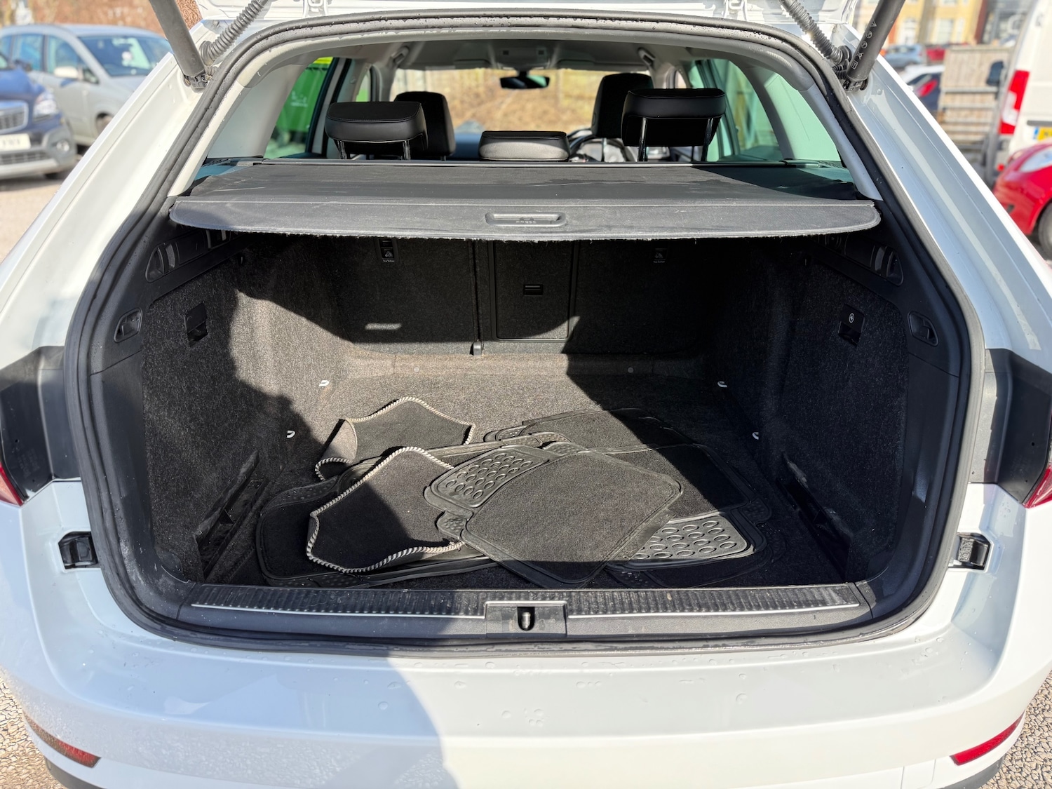 Used Skoda Superb 2016 for sale - 77669475: Photo 44