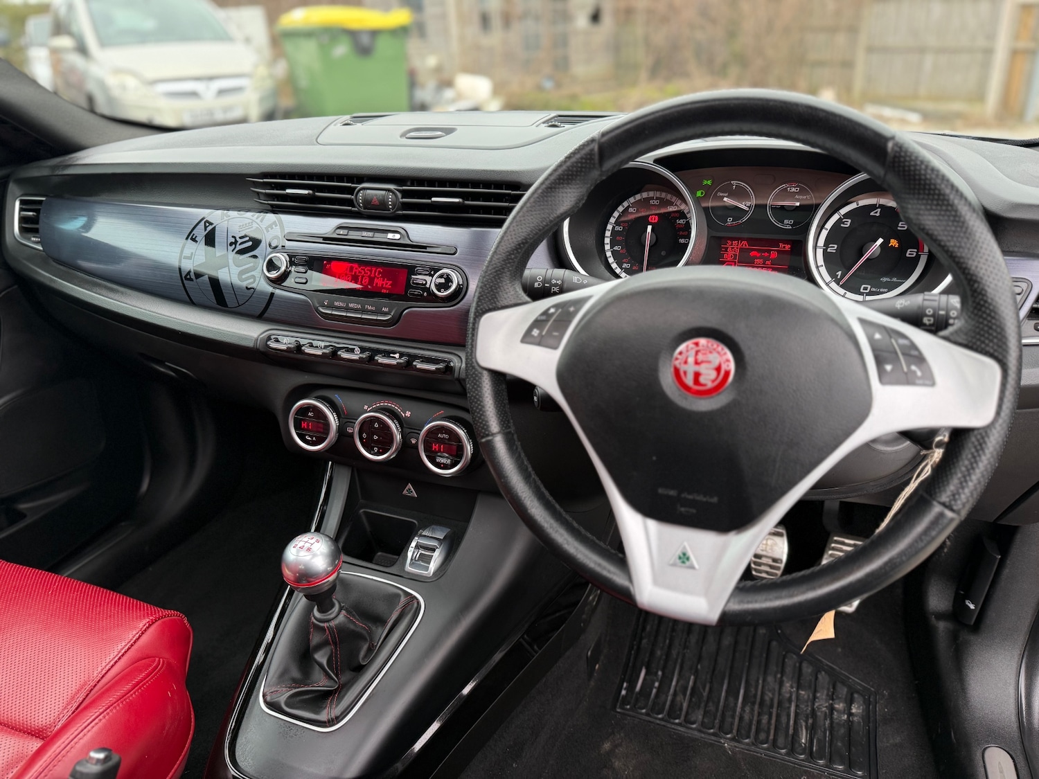 Used Alfa Romeo Giulietta 2011 for sale - 77597572: Photo 16