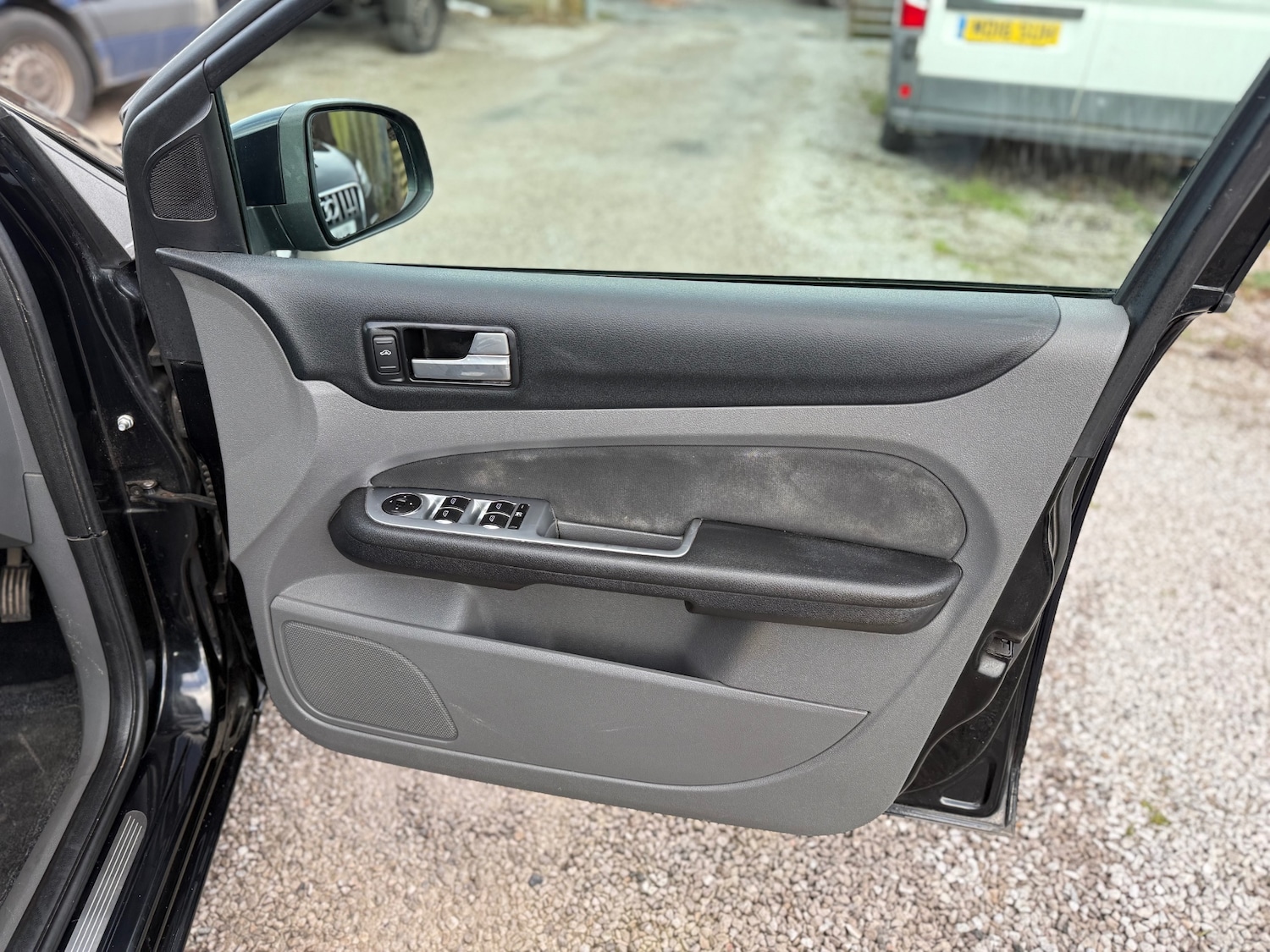 Used Ford Focus 2011 for sale - 77483059: Photo 27