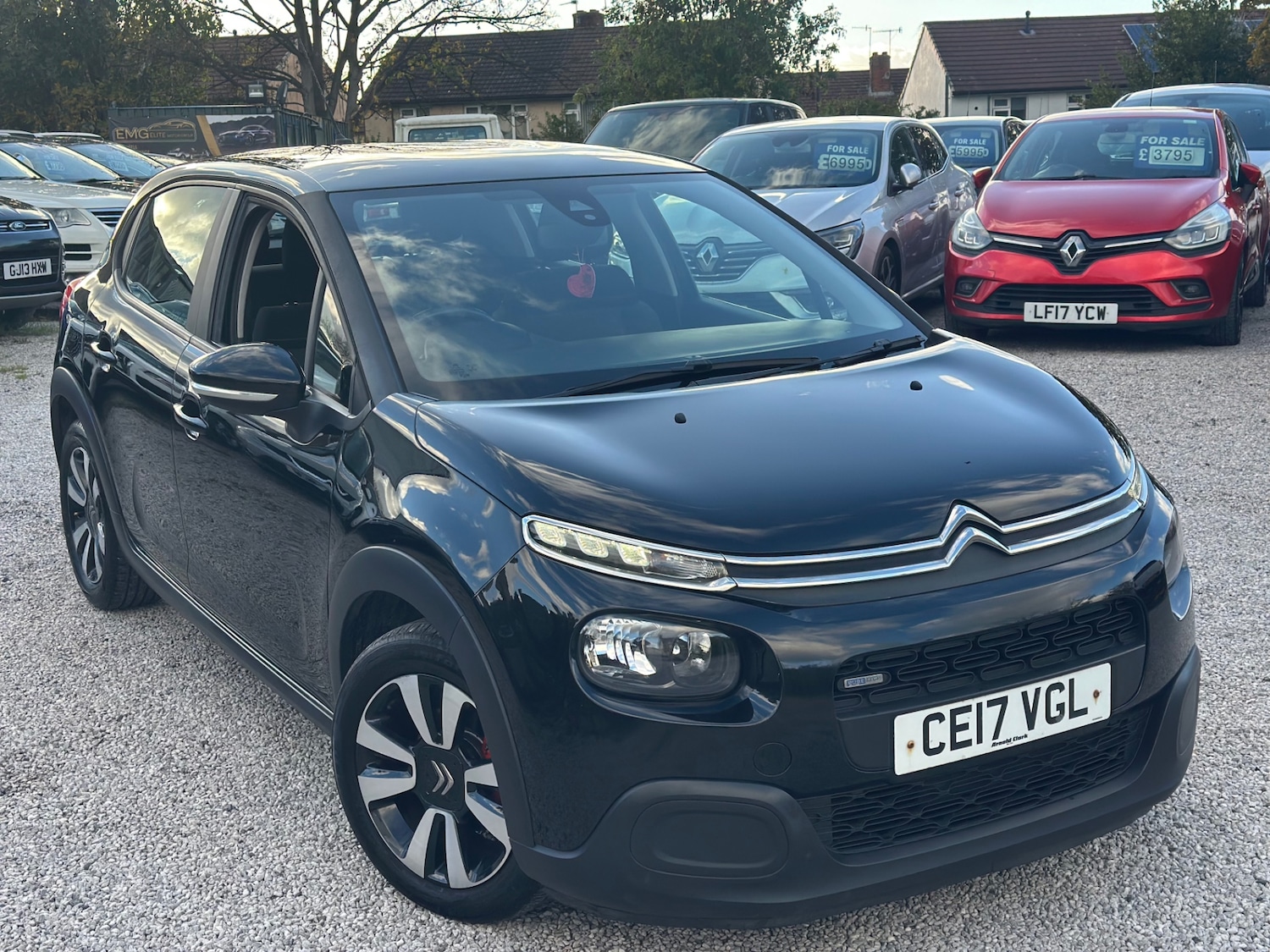 Used Citroen C3 2017 for sale - 76379246: Photo 2