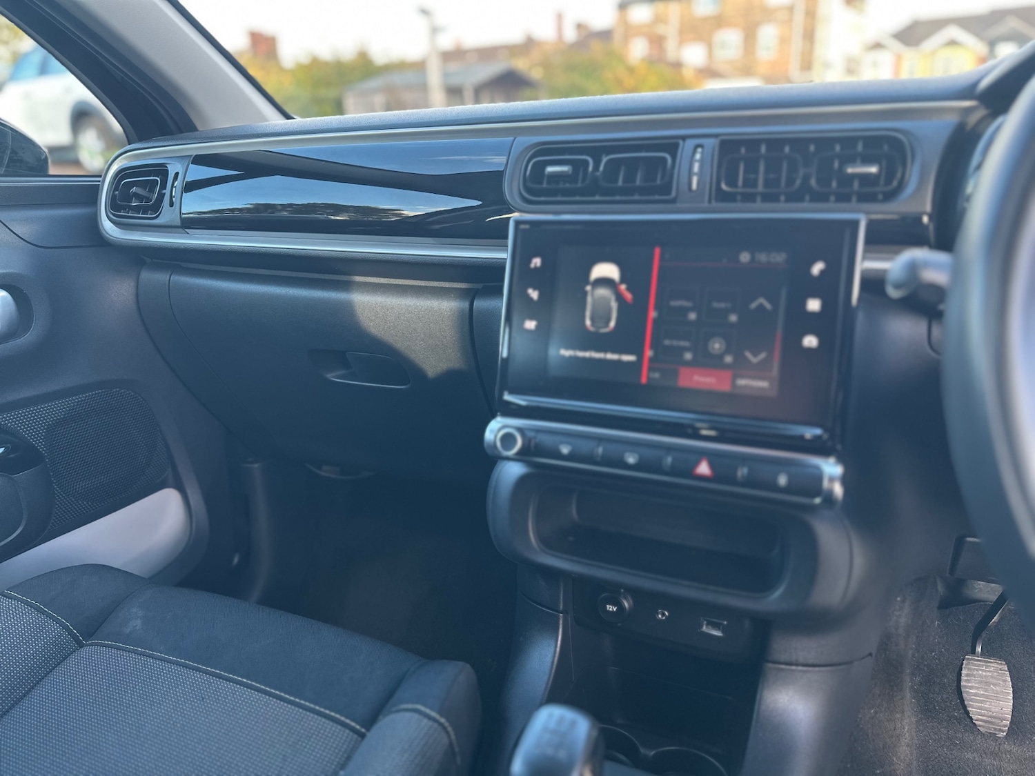 Used Citroen C3 2017 for sale - 76379246: Photo 37