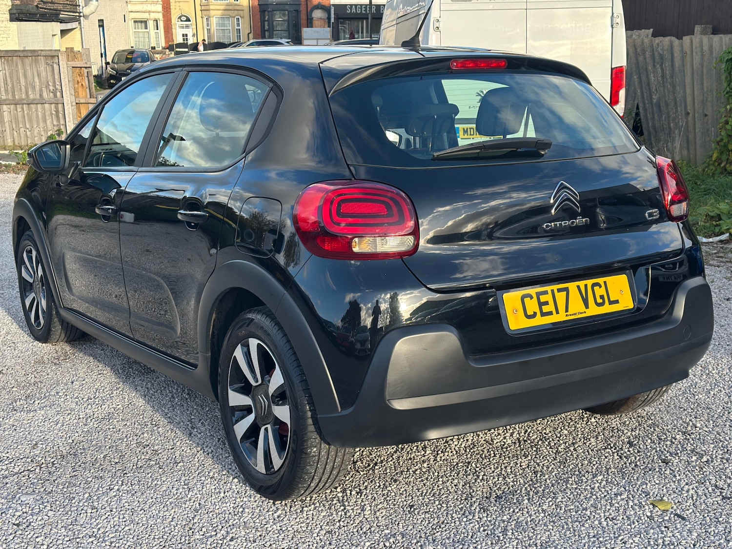 Used Citroen C3 2017 for sale - 76379246: Photo 9