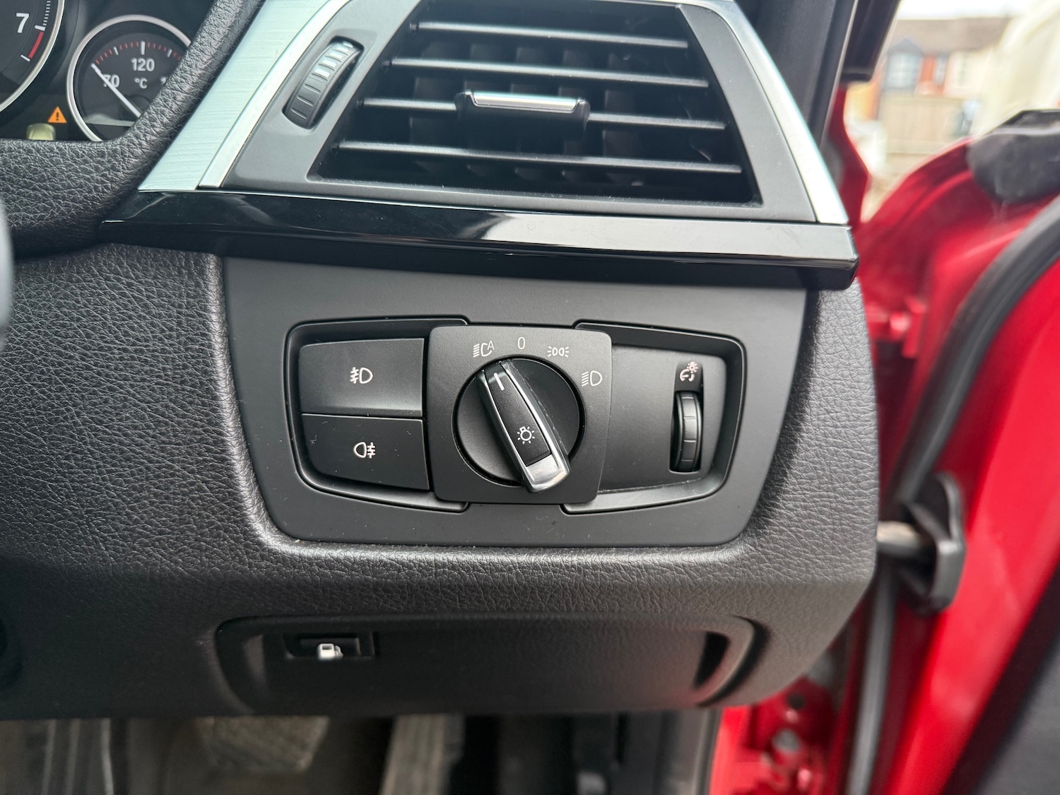 Used BMW 3 Series 2016 for sale - 77019503: Photo 52