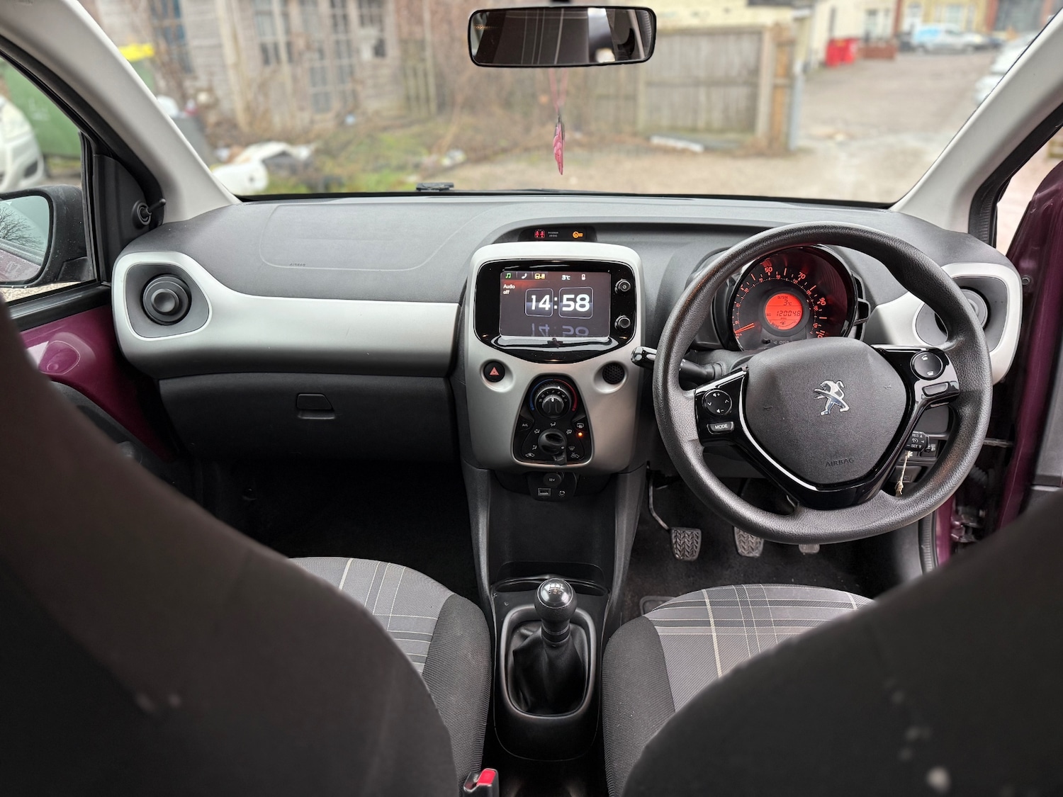 Used Peugeot 108 2017 for sale - 77149647: Photo 14