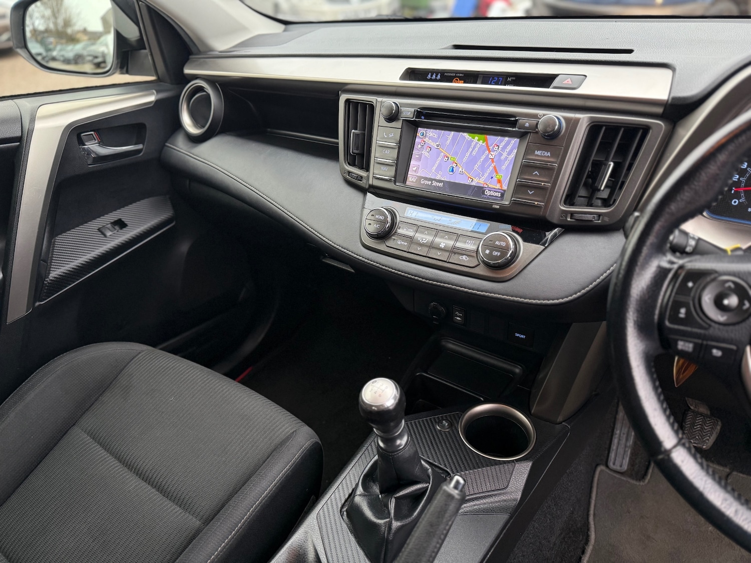 Used Toyota RAV4 2013 for sale - 77240748: Photo 17