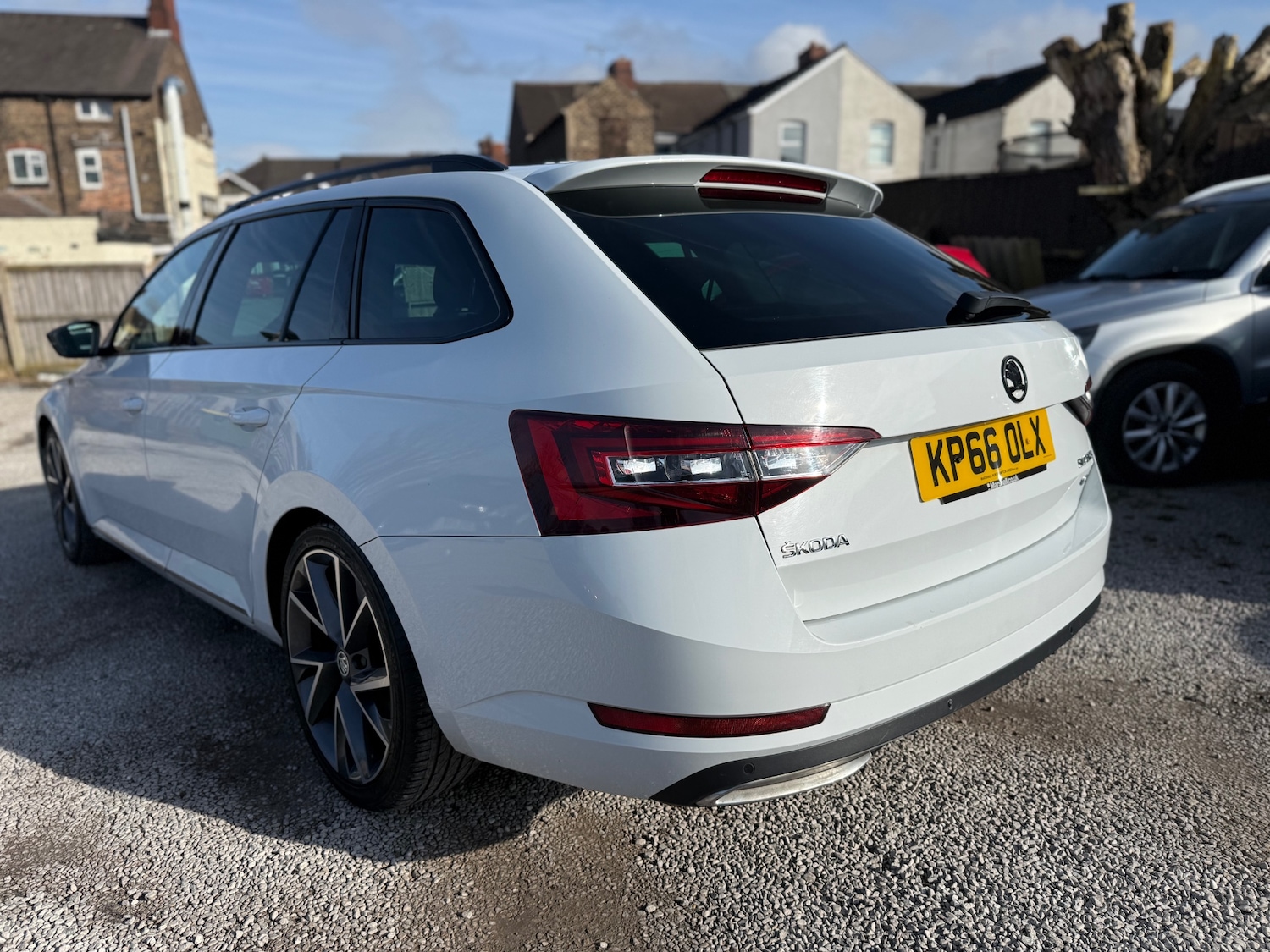 Used Skoda Superb 2016 for sale - 77669483: Photo 33