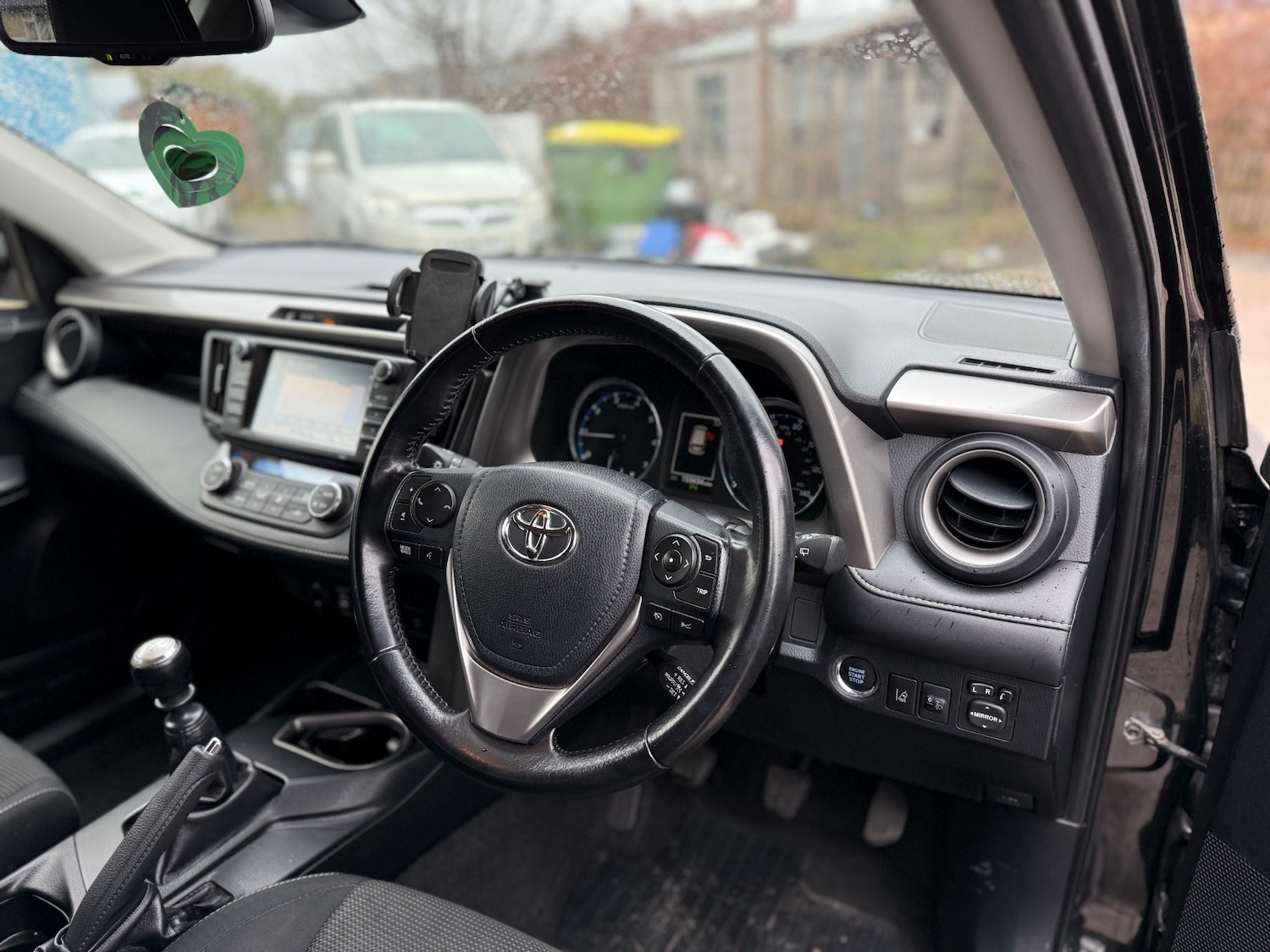 Used Toyota RAV4 2016 for sale - 77300692: Photo 18