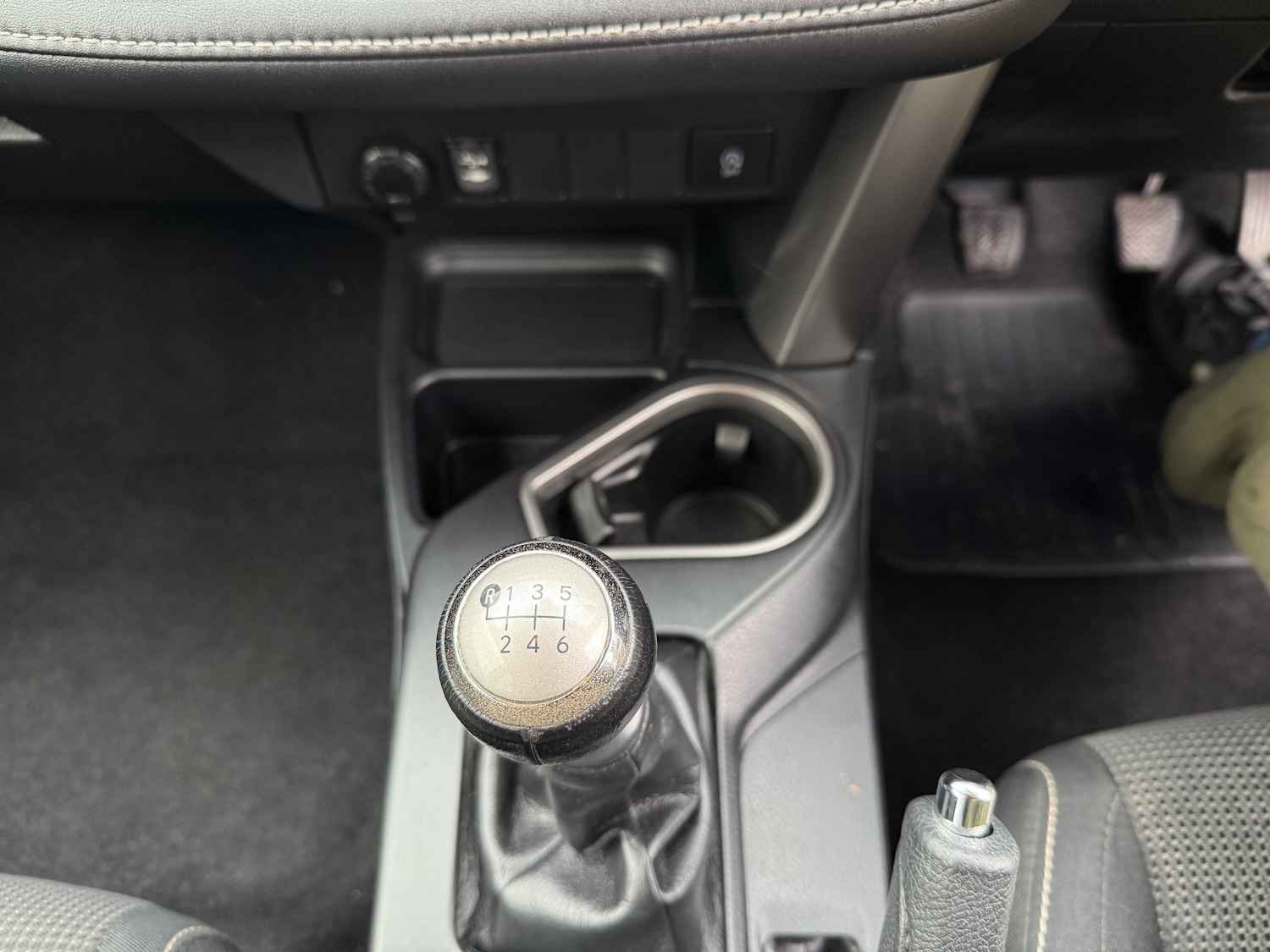 Used Toyota RAV4 2016 for sale - 77300692: Photo 46