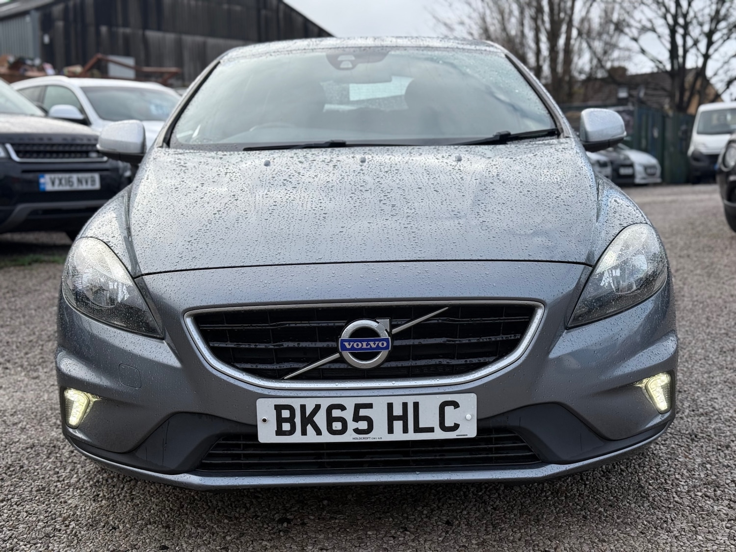 Used Volvo V40 2015 for sale - 76919438: Photo 10