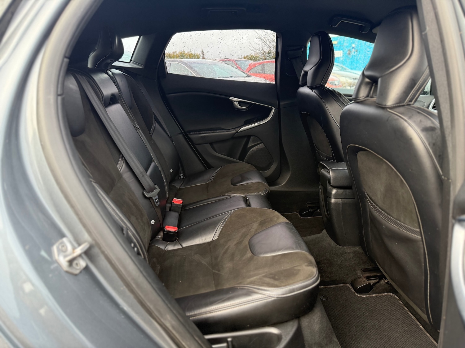 Used Volvo V40 2015 for sale - 76919438: Photo 12