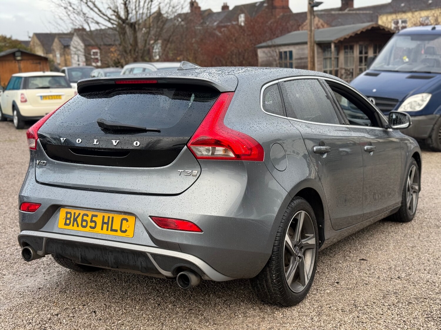 Used Volvo V40 2015 for sale - 76919438: Photo 32