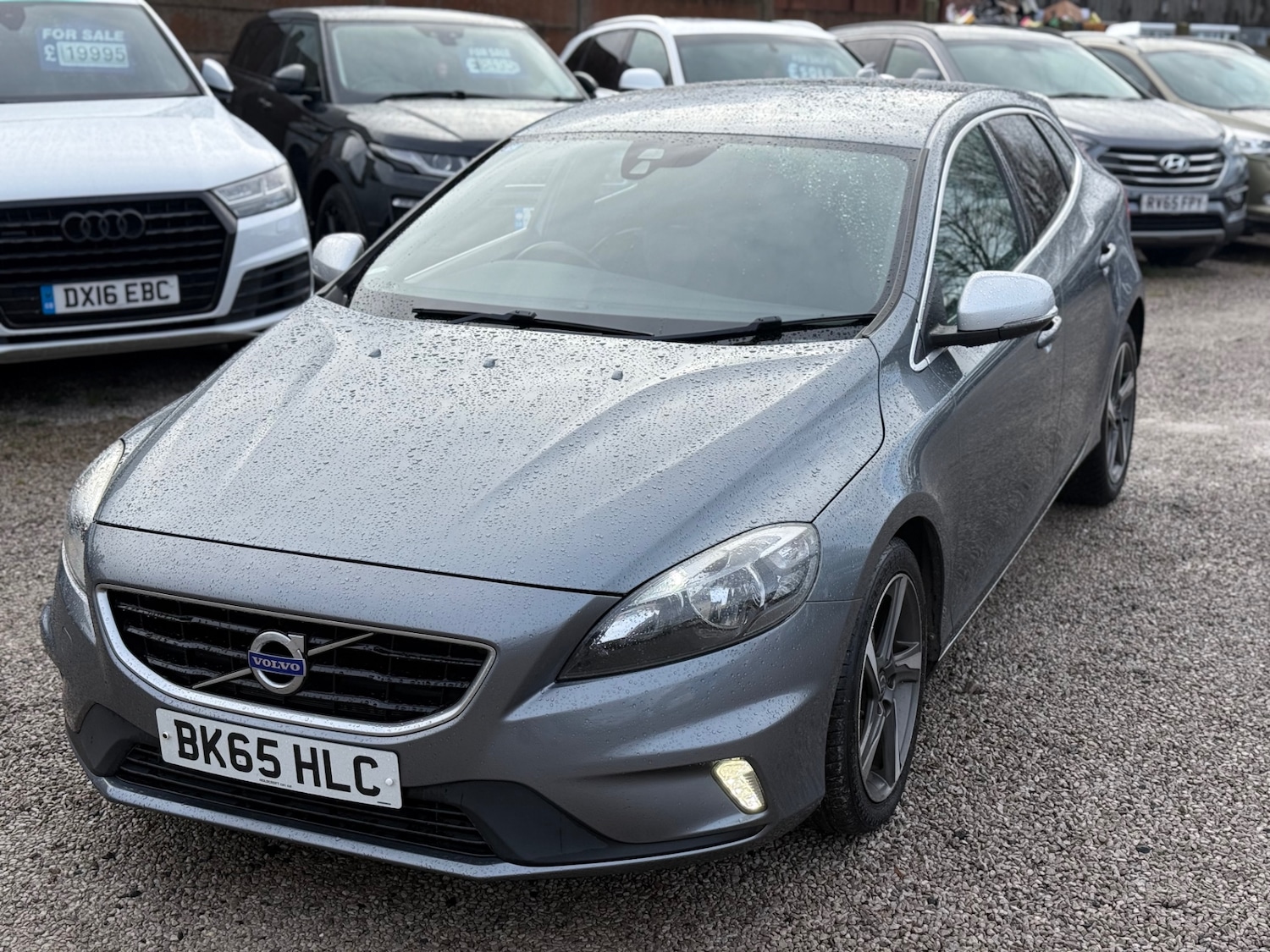 Used Volvo V40 2015 for sale - 76919438: Photo 43