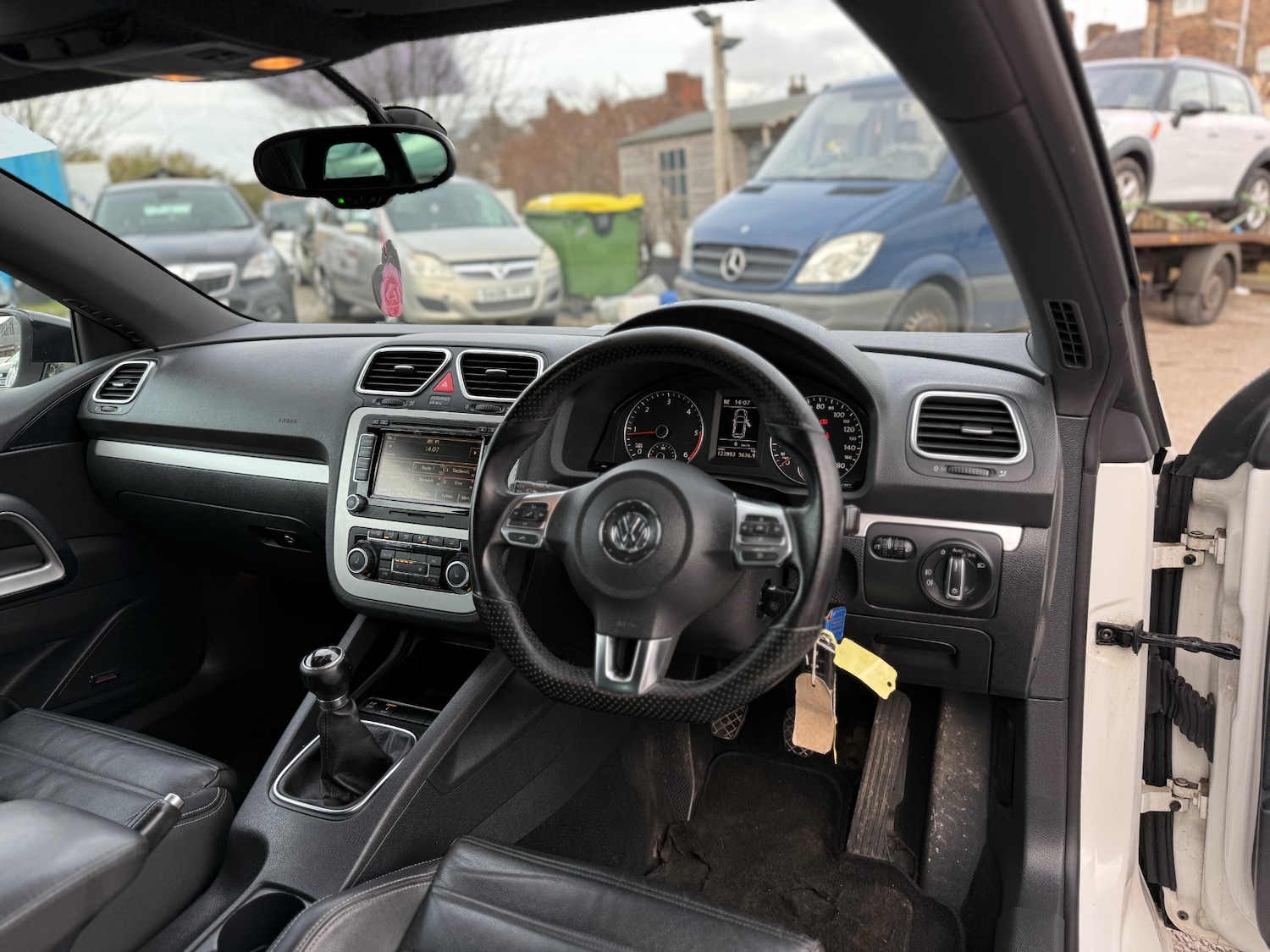 Used Volkswagen Scirocco 2010 for sale - 77482675: Photo 16