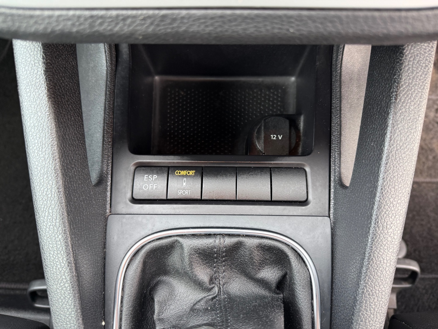 Used Volkswagen Scirocco 2010 for sale - 77482675: Photo 42