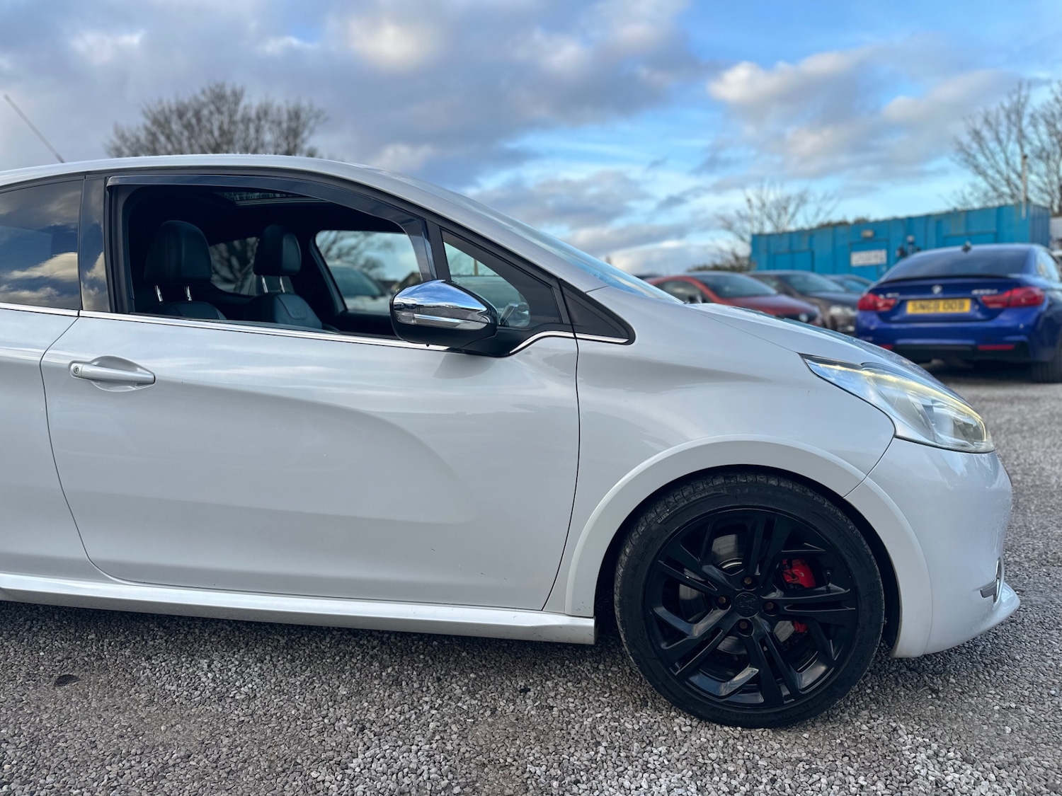 Used Peugeot 208 2015 for sale - 76895646: Photo 24