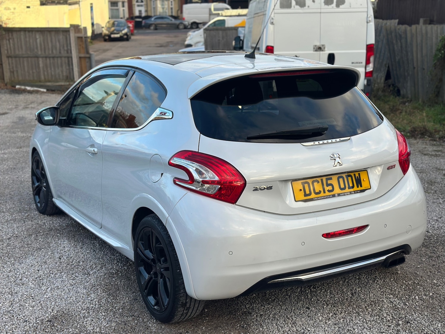 Used Peugeot 208 2015 for sale - 76895646: Photo 30