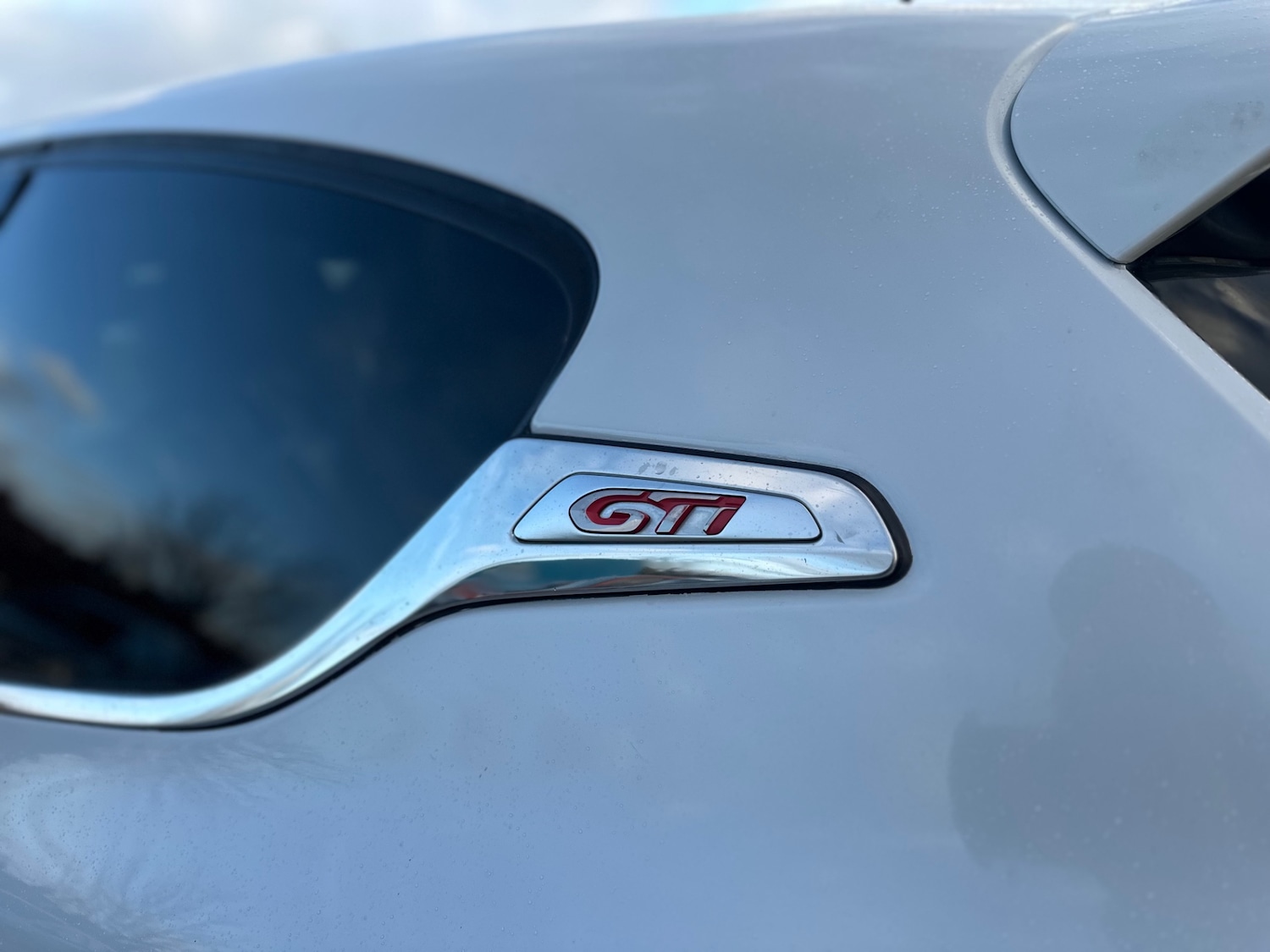 Used Peugeot 208 2015 for sale - 76895646: Photo 32