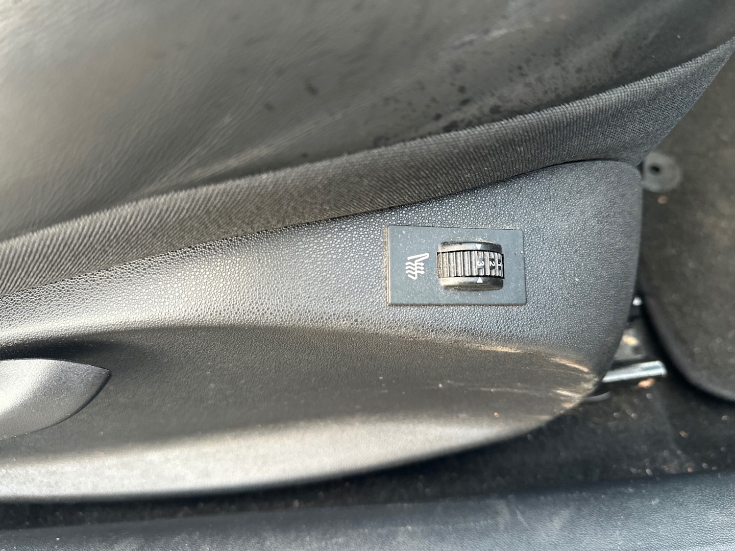 Used Peugeot 208 2015 for sale - 76895646: Photo 41