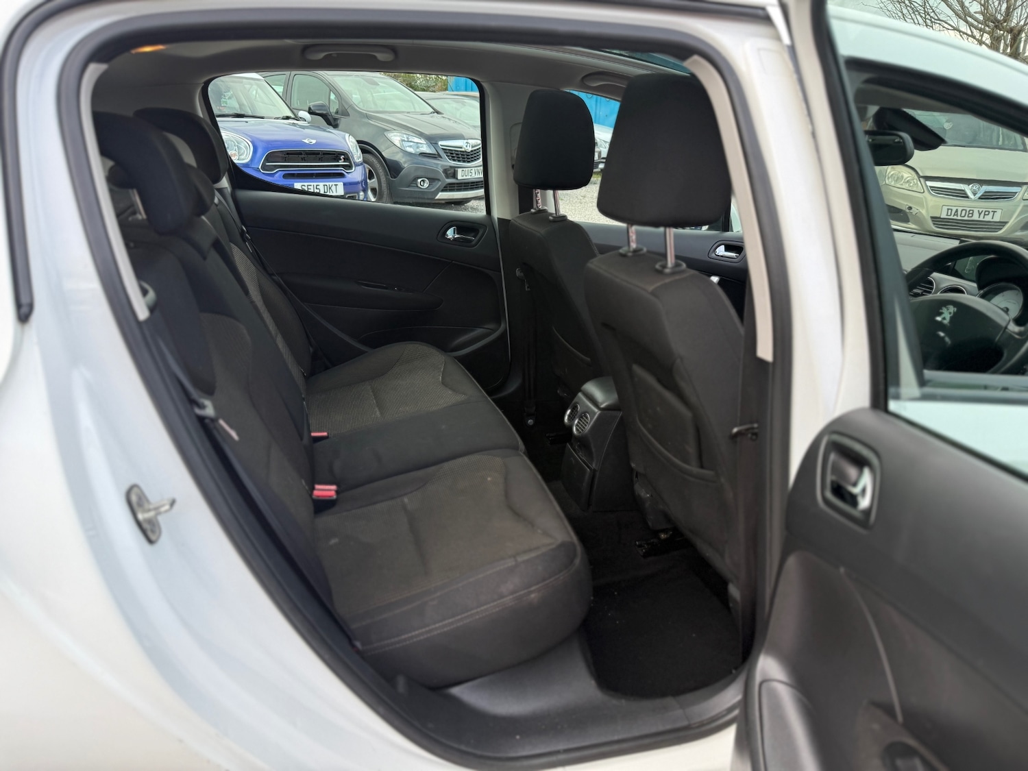 Used Peugeot 308 2013 for sale - 77731154: Photo 12