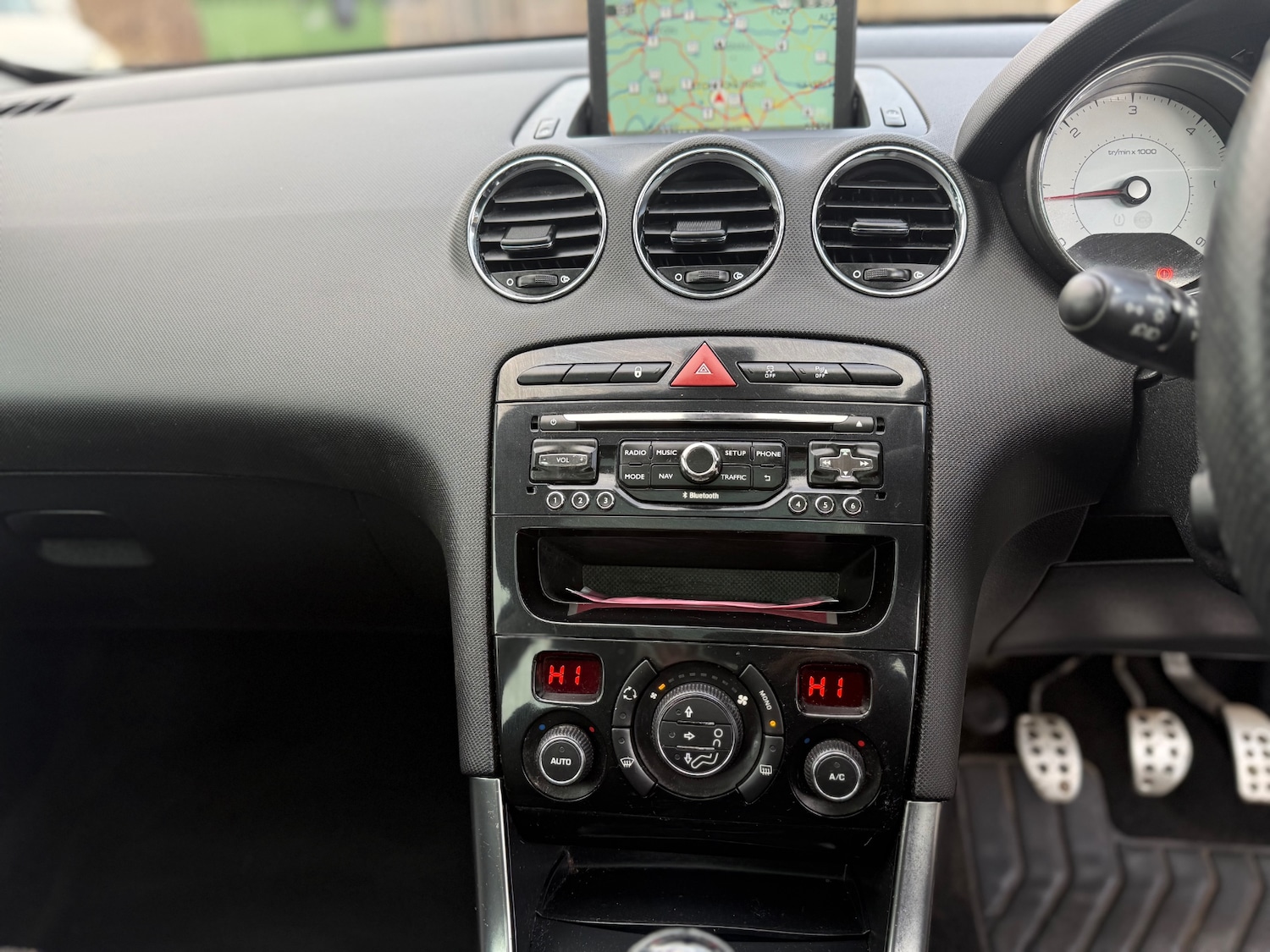 Used Peugeot 308 2013 for sale - 77731154: Photo 18