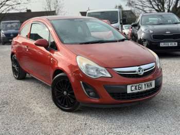 2011 (61) - 1.4 Excite 3dr [AC]
