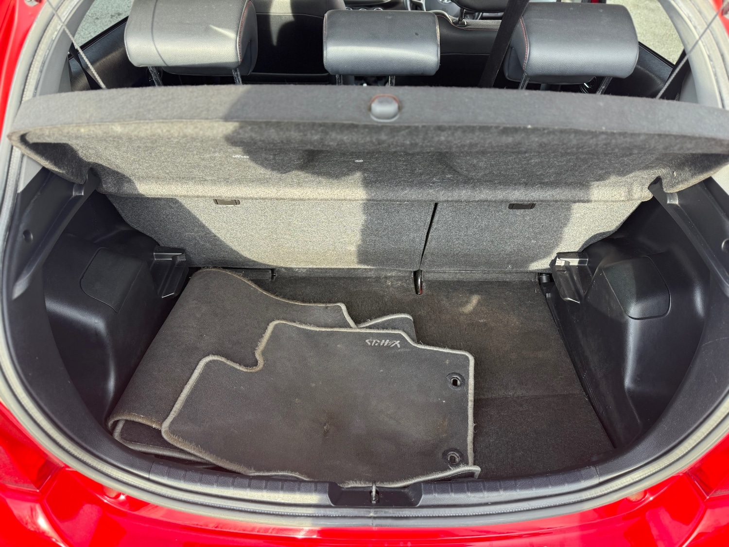 Used Toyota Yaris 2011 for sale - 77636258: Photo 11