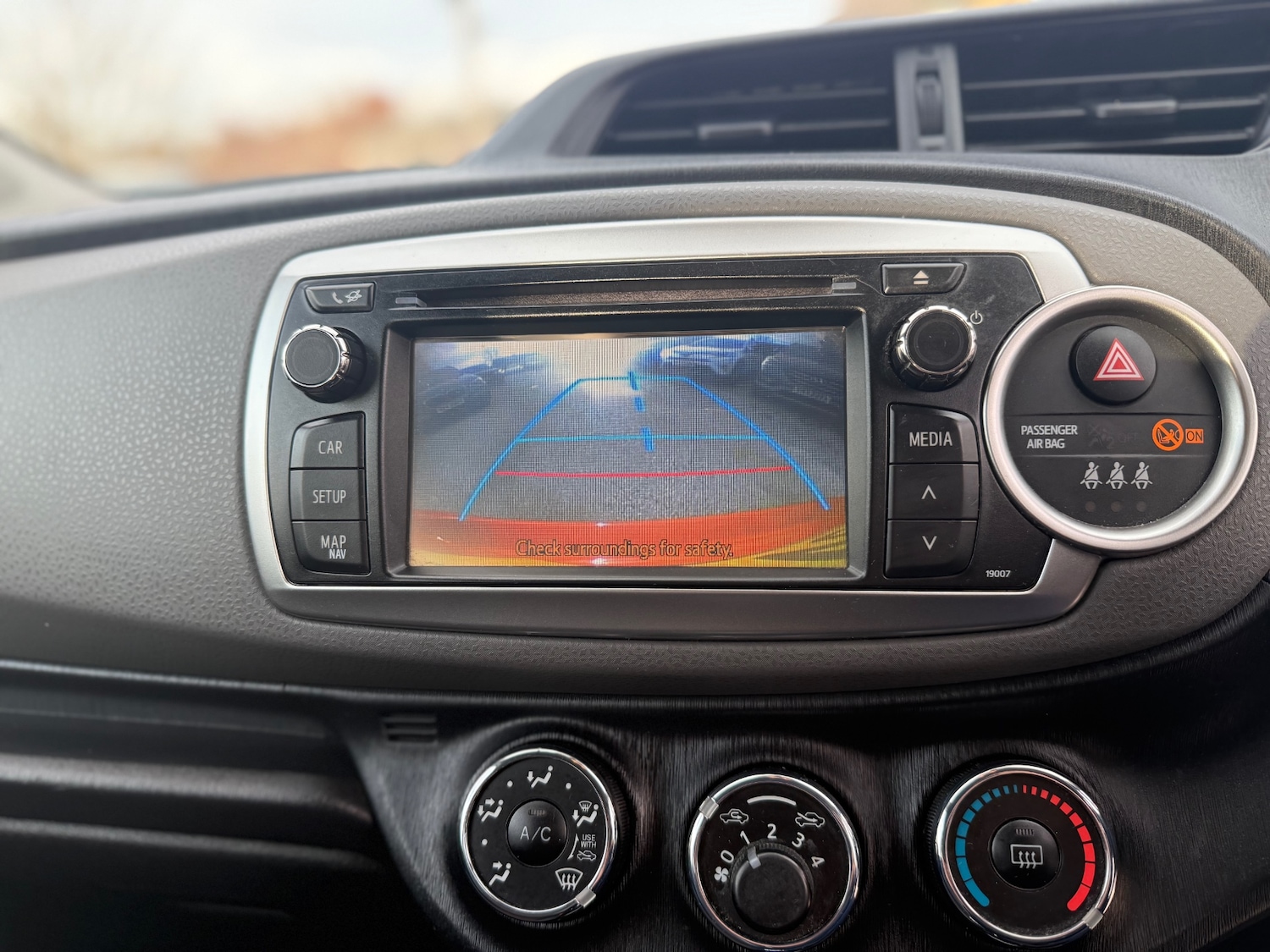 Used Toyota Yaris 2011 for sale - 77636258: Photo 19