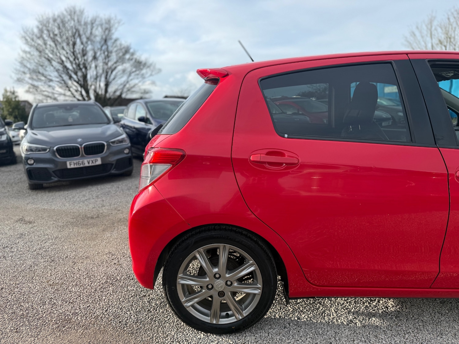 Used Toyota Yaris 2011 for sale - 77636258: Photo 26