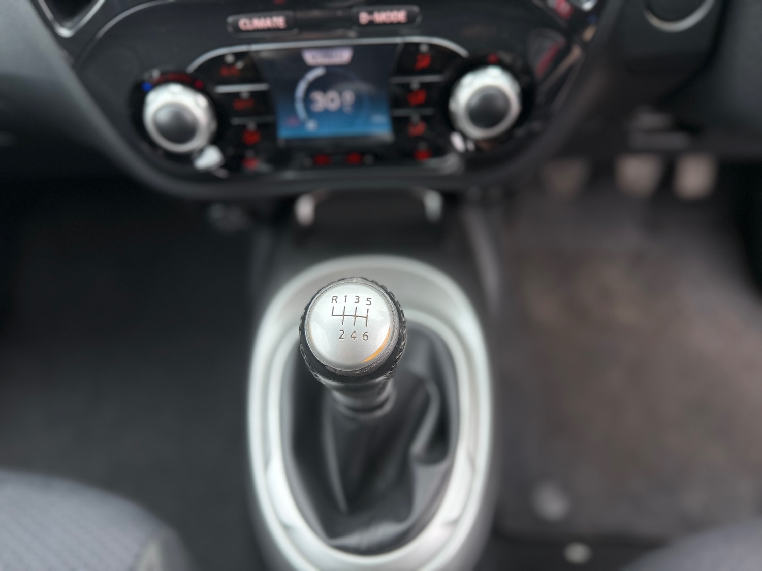 Used Nissan Juke 2012 for sale - 77271917: Photo 40