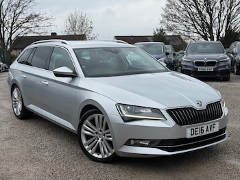 Used Skoda Superb 2016 for sale - 77607204: Photo