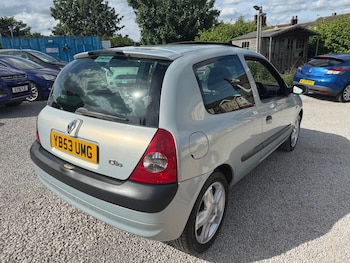 Used Renault Clio 2004 for sale - 78682158: Photo