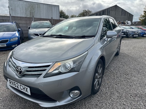 Used Toyota Avensis 2012 for sale - 76171815: Photo 11