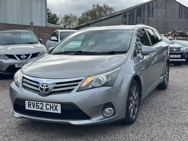 Used Toyota Avensis 2012 for sale - 76171815: Photo 12