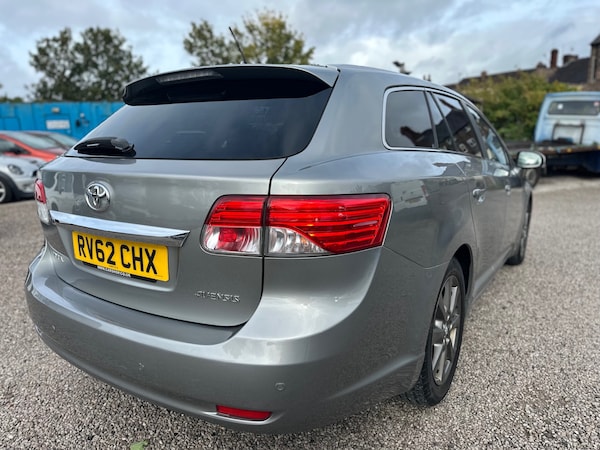 Used Toyota Avensis 2012 for sale - 76171815: Photo 4