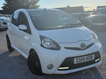 Used Toyota AYGO 2014 for sale - 79842486: Photo