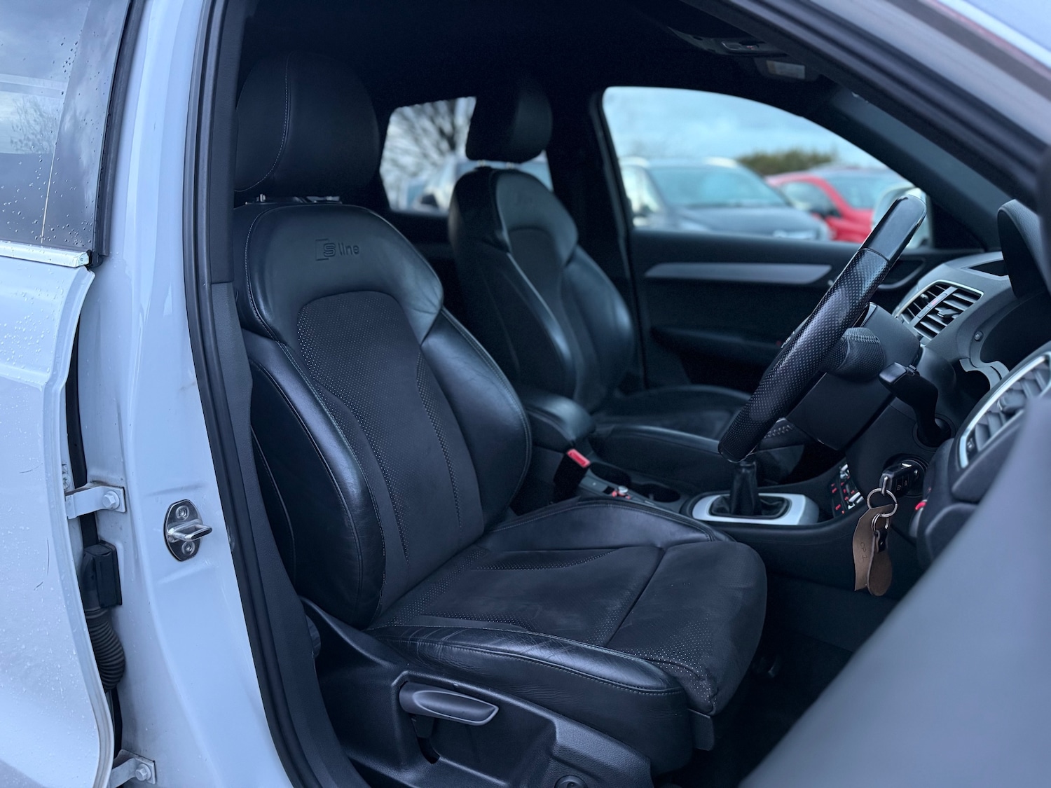 Used Audi Q3 2014 for sale - 77128796: Photo 15