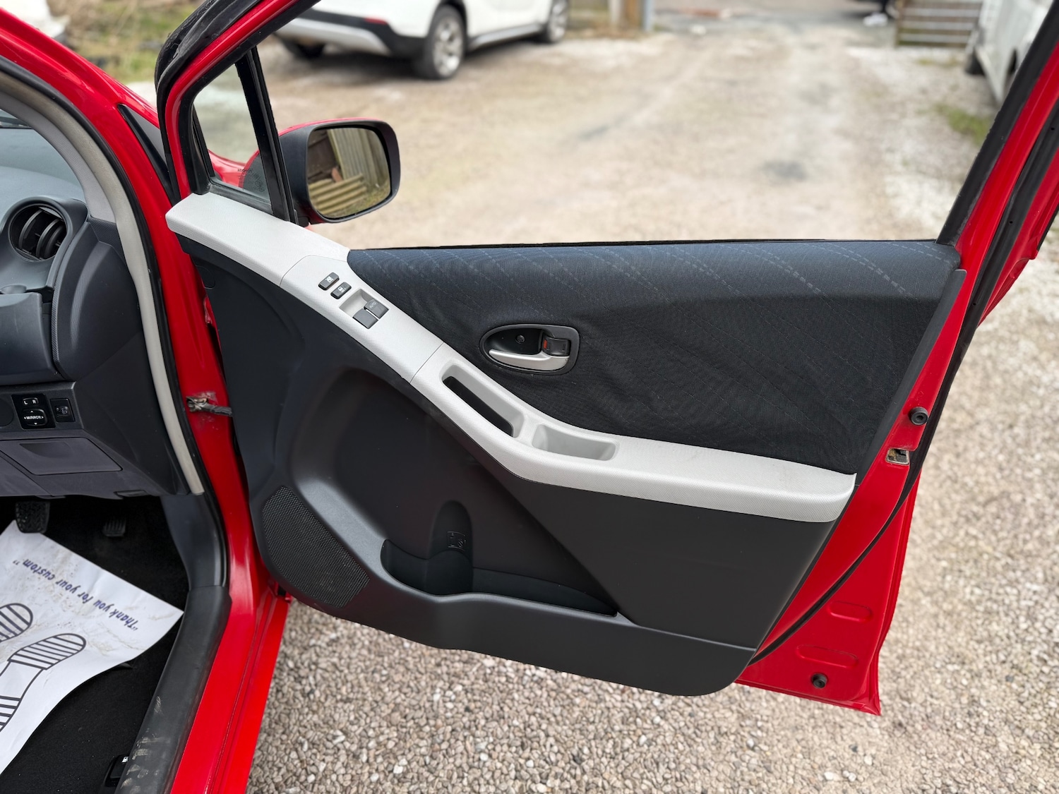 Used Toyota Yaris 2008 for sale - 77632719: Photo 19