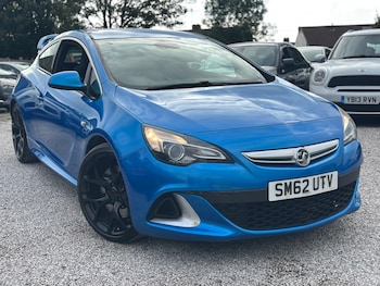 Used Vauxhall Astra GTC 2012 for sale - 76002602: Photo 2