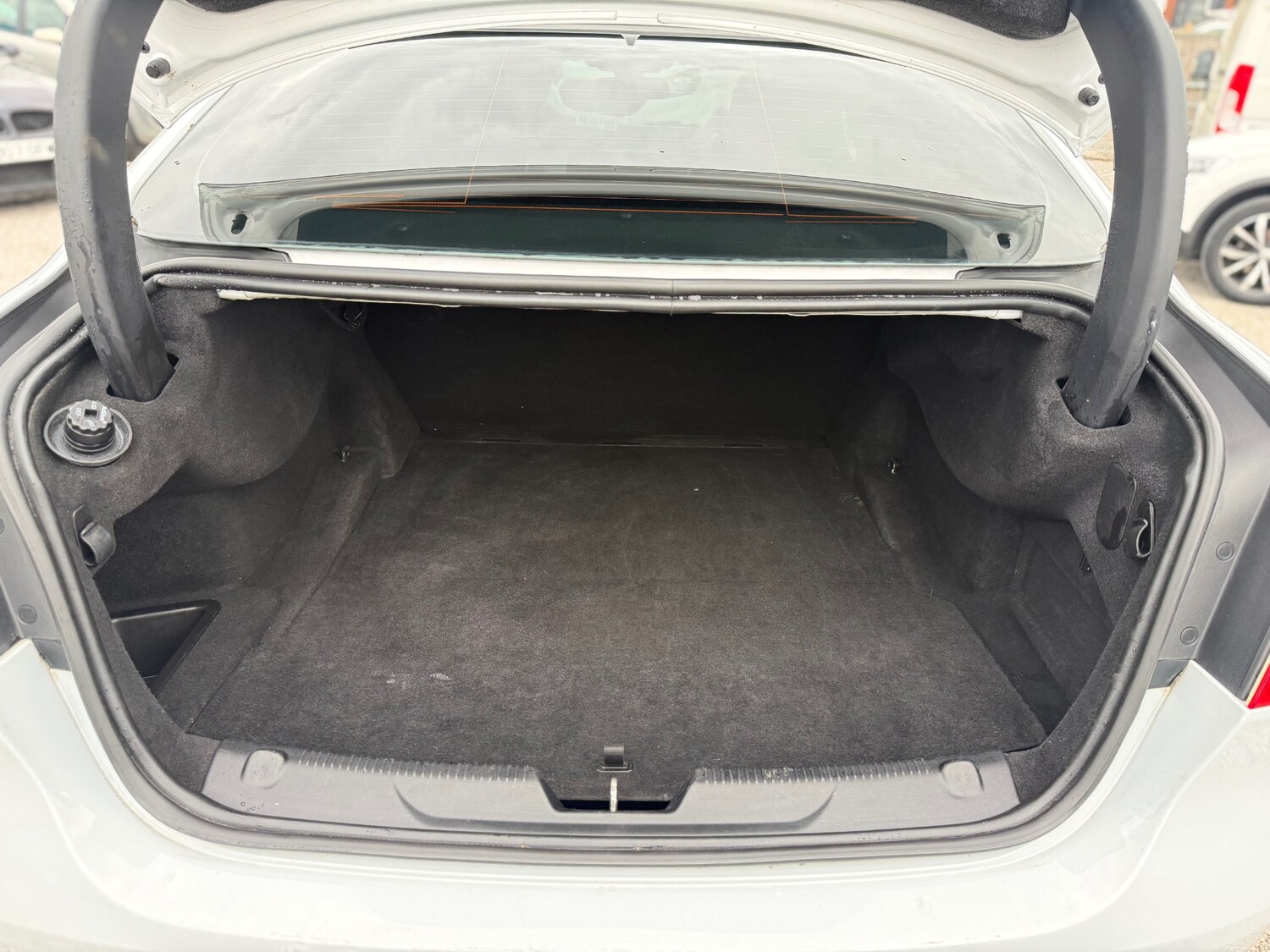 Used Jaguar XE 2015 for sale - 78141630: Photo 12