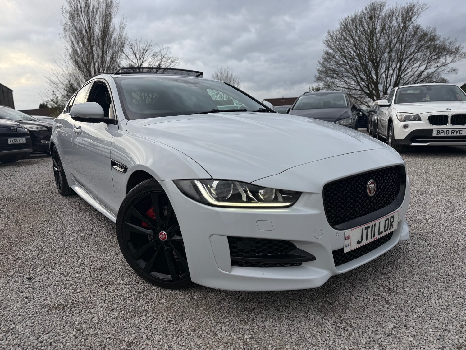 Used Jaguar XE 2015 for sale - 78141630: Photo 23