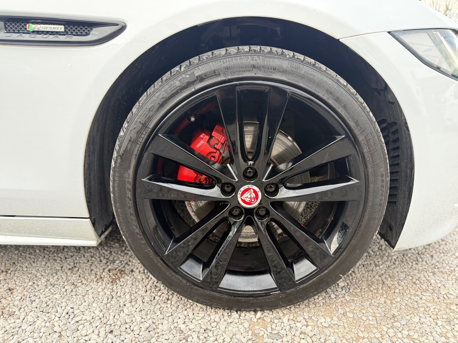 Used Jaguar XE 2015 for sale - 78141630: Photo 24