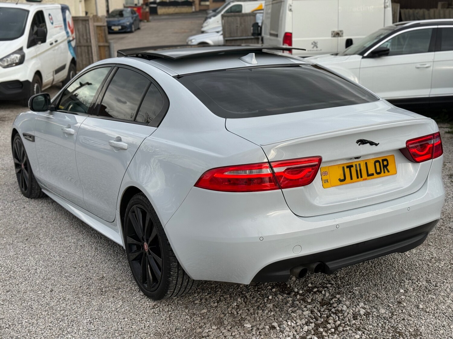 Used Jaguar XE 2015 for sale - 78141630: Photo 31