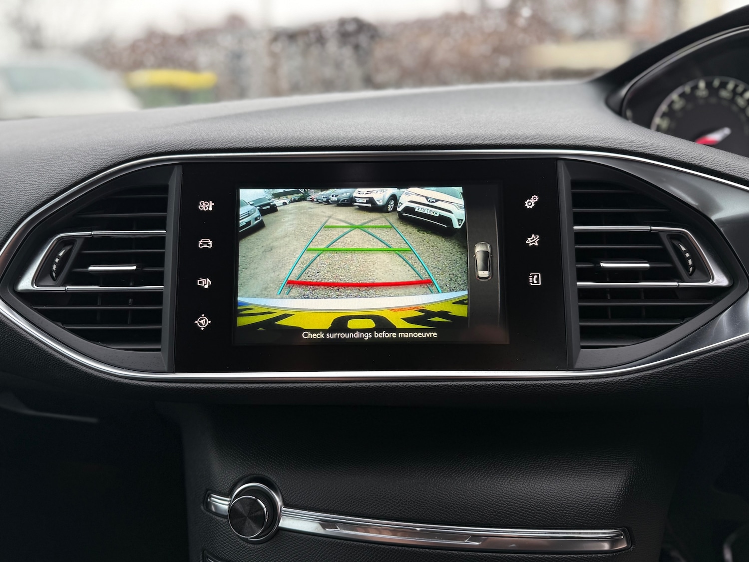 Used Peugeot 308 2014 for sale - 77476581: Photo 18